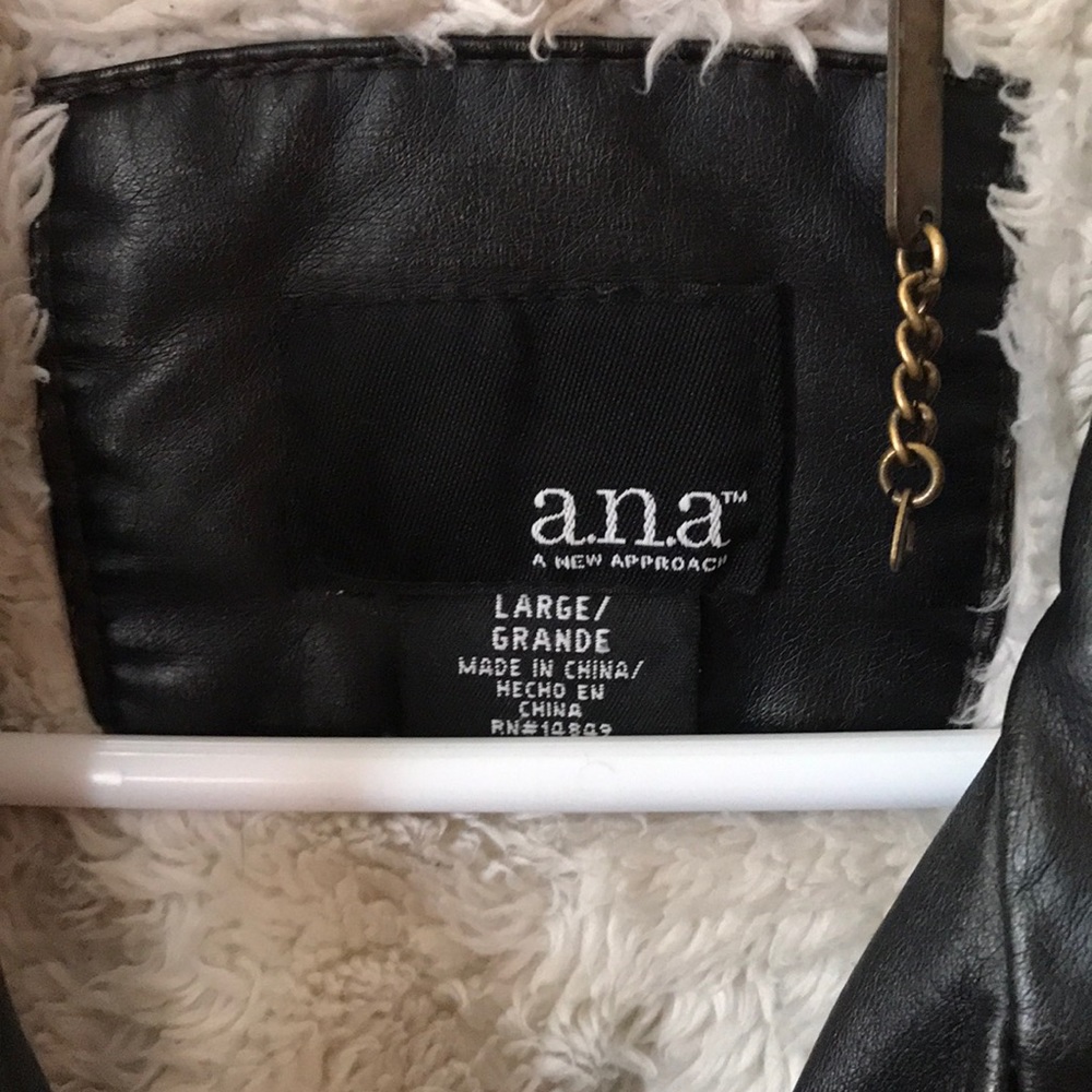Leather Jacket - Picture 3 of 5